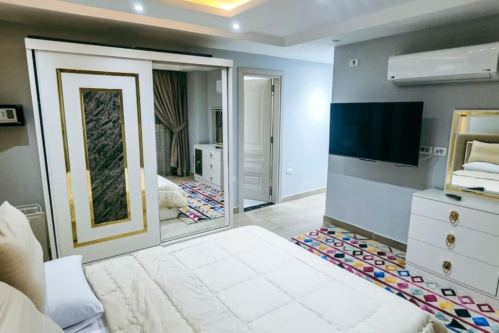 Luxury Vip Apartment El El Cairo Exterior foto